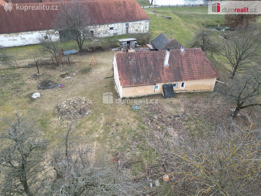 Prodej  rodinného domu 120 m^2 Netřebice, Netřebice 