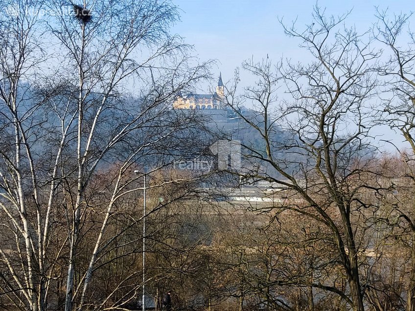 Pronájem bytu 2+1 54 m^2 Střekovské nábřeží, Ústí nad Labem 