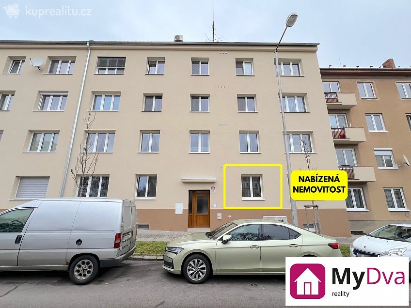 Pronájem bytu 1+kk 25 m^2 Smetanova, Znojmo 