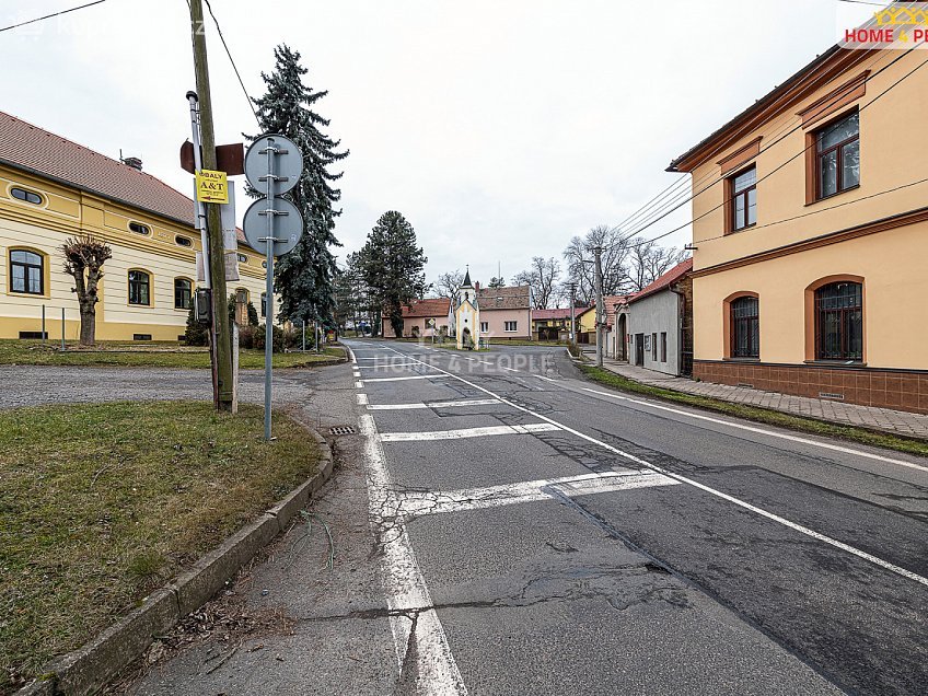 Pronájem bytu 2+1 70 m^2 Za můstkem, Praha-Čakovice 