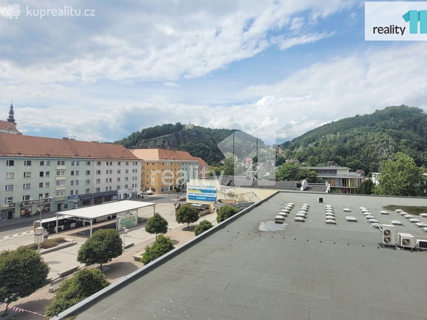 Pronájem bytu 3+1 79 m^2 Řetězová, Děčín 