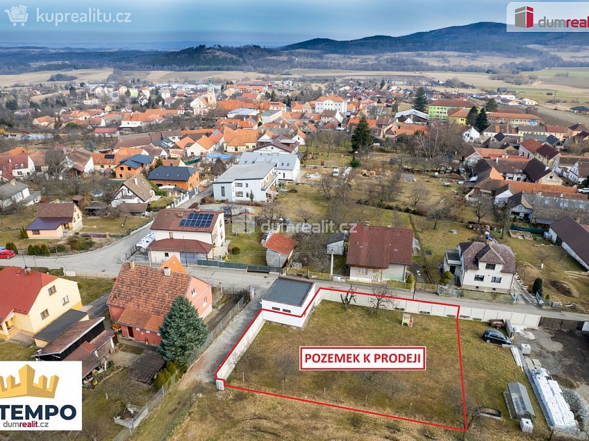 Prodej  stavebního pozemku 648 m^2 Zahradní, Lhenice 