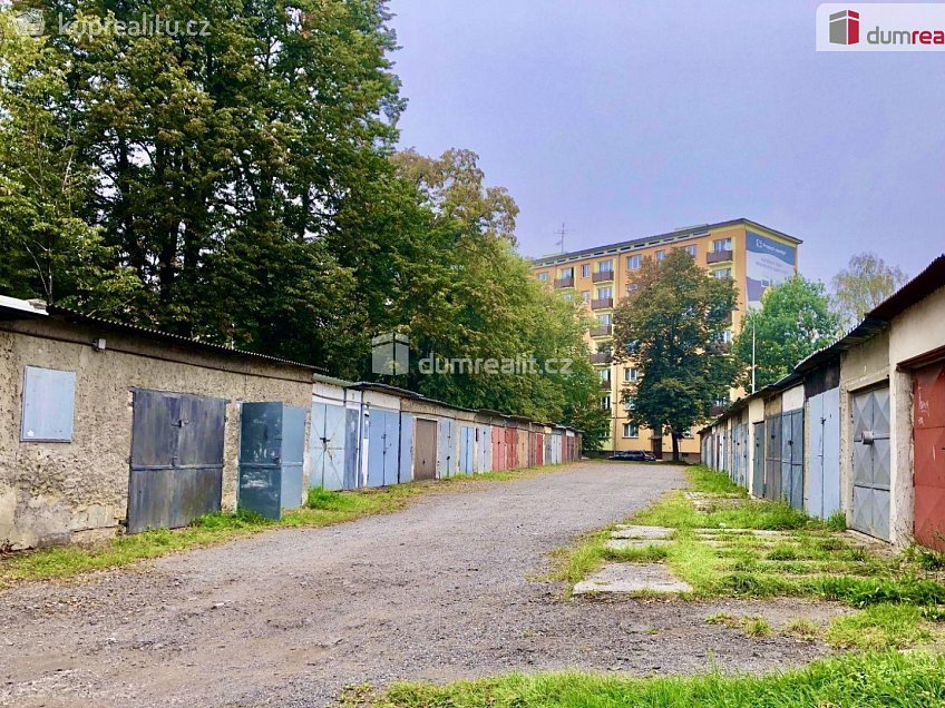 Prodej  garáže 16 m^2 Skautská, Ostrava 