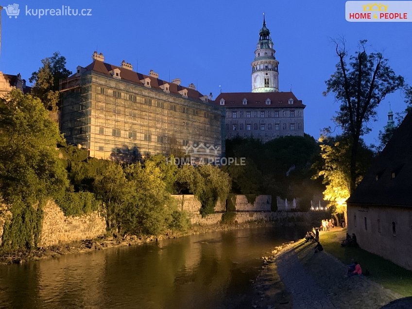 Pronájem bytu 2+1 55 m^2 Dělnická, Český Krumlov 