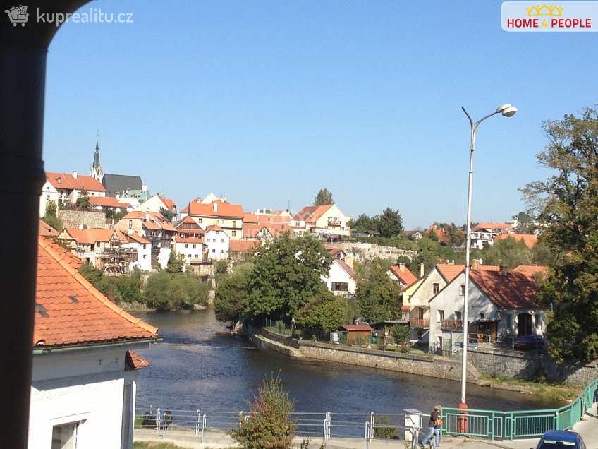 Pronájem bytu 2+1 55 m^2 Dělnická, Český Krumlov 