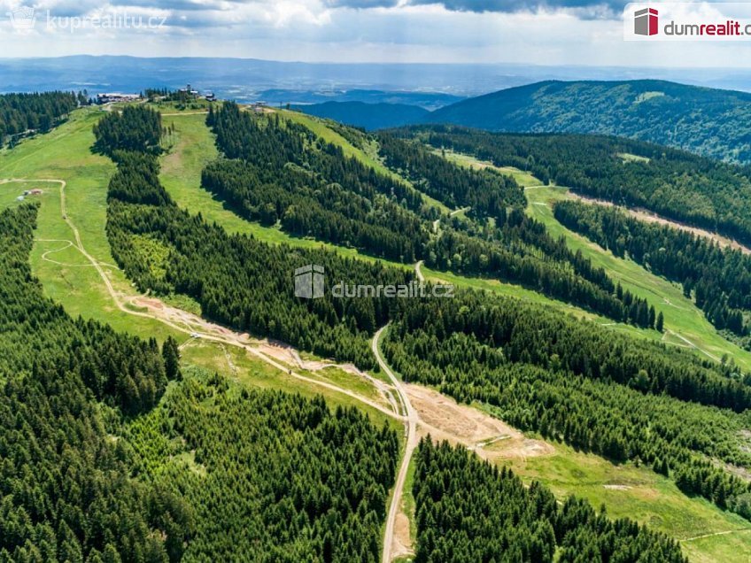 Prodej  stavebního pozemku 4233 m^2 Merklín, Merklín 