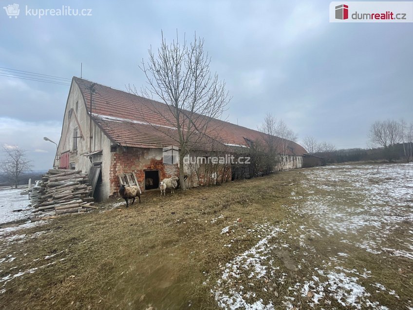 Prodej  zemědělských prostor 9480 m^2 Třebonín, Třebonín 