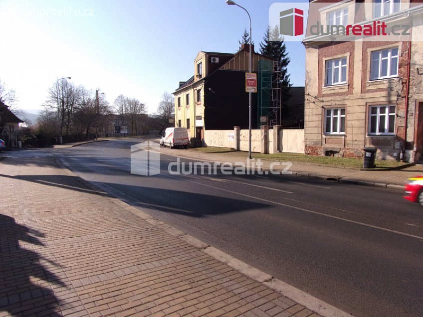 Prodej  skladu 350 m^2 Chebská, Karlovy Vary 