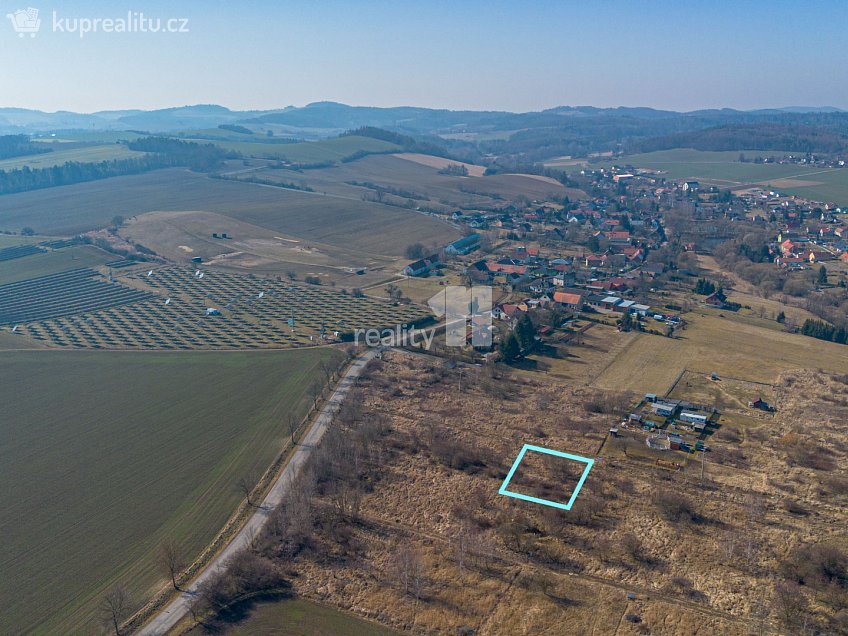 Prodej  stavebního pozemku 966 m^2 Lešany, Lešany 