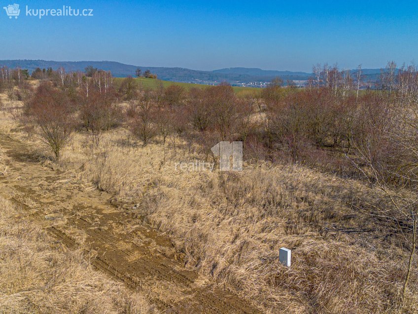 Prodej  stavebního pozemku 966 m^2 Lešany, Lešany 