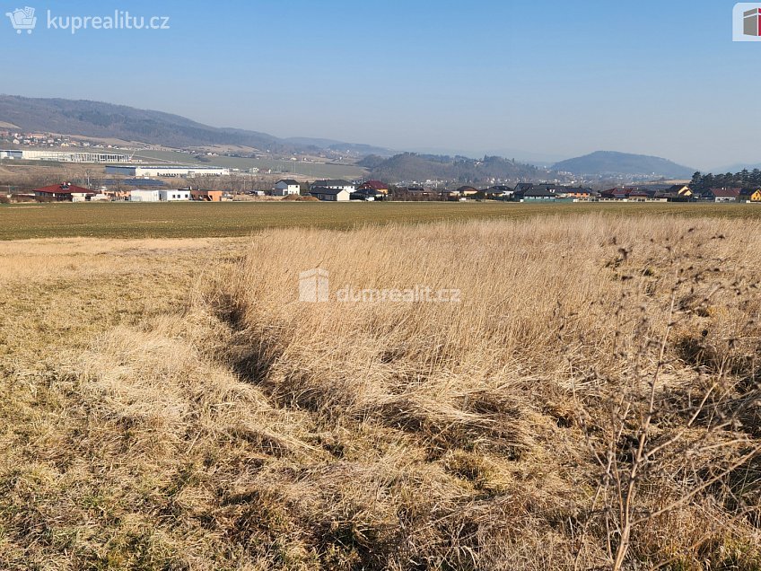 Prodej  stavebního pozemku 851 m^2 Bavoryně, Bavoryně 